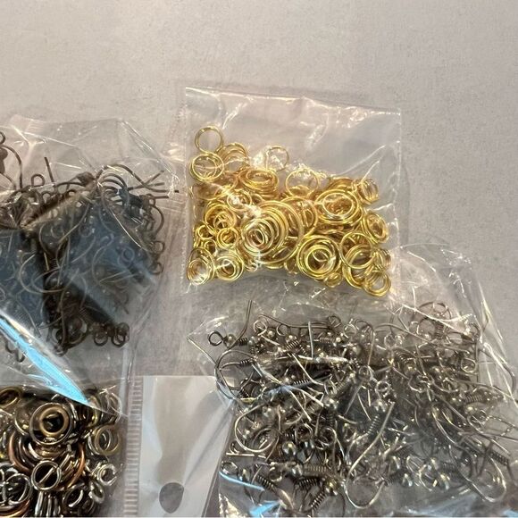 Assorted Jewelry Making Supplies 10 Bundles - Picture 8 of 8